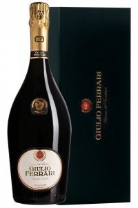 Giulio Ferrari Fratelli Lunelli annata 2015 con astuccio cl 75